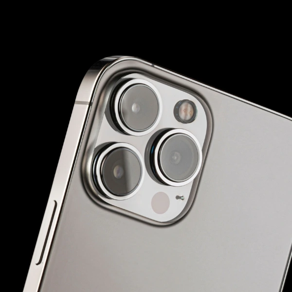 مقایسه iPhone 16 Pro و Galaxy S25 Edge
